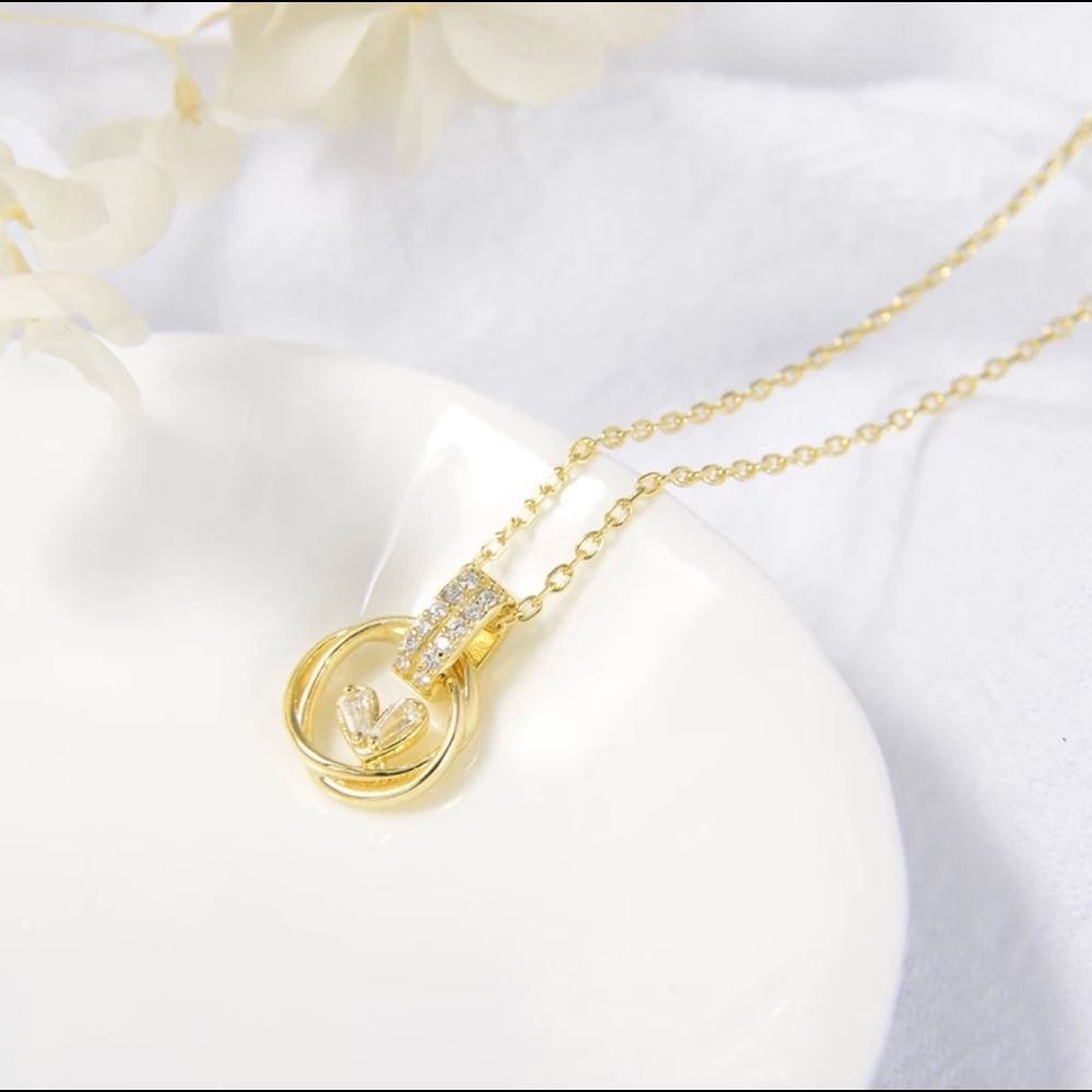 Minimalist Heart Shape Necklace 925 Sterling Silver Necklace - Picture 2 of 4